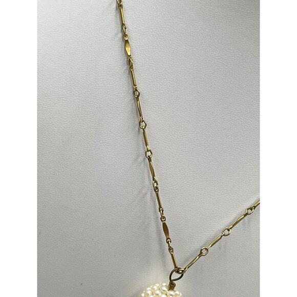 Lenora Dame Designer Beautiful Gold Tone Chain Necklace and Pearl Flower Pendant - Picture 6 of 9